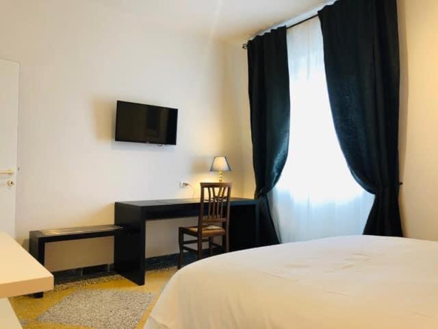 Lole Apartment - Ancona Luaran gambar